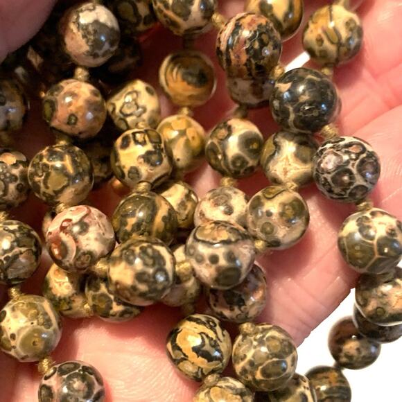 Vintage Leopard Skin Jasper Necklace Hand Knotted Natural Stone Beads ~30" - Picture 3 of 9